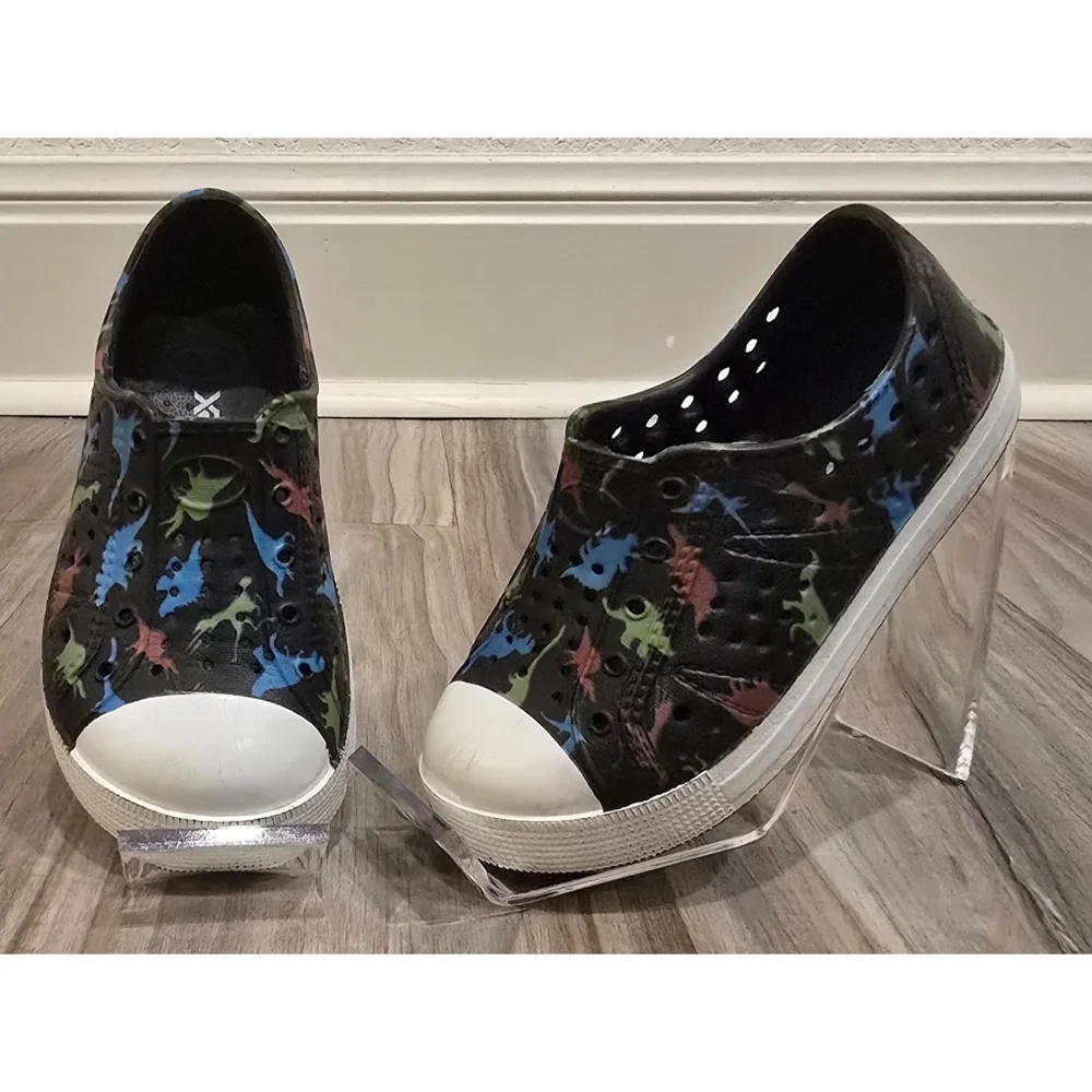 XRAY Kids Dinosaur Slip On Clogs Size 7 Black Multicolor Dino Print Shoes